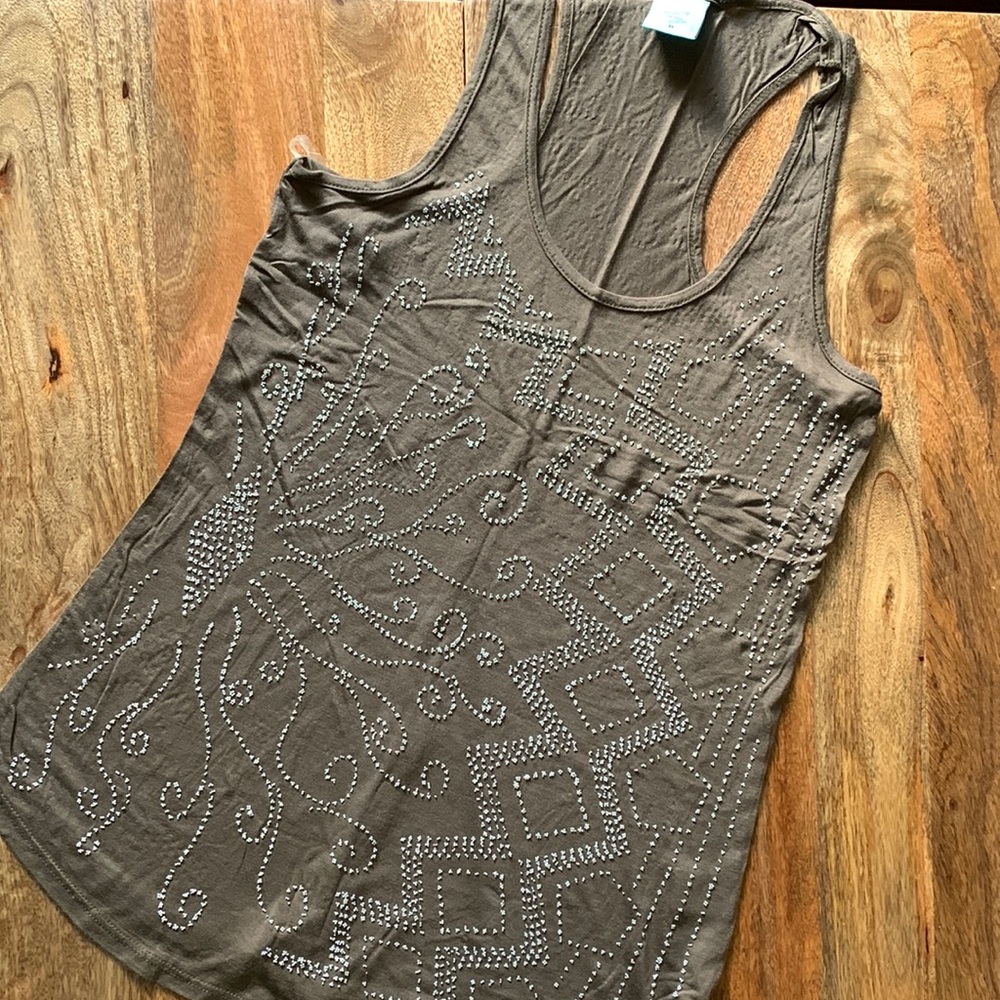 EUC! Tank top with intricate beading